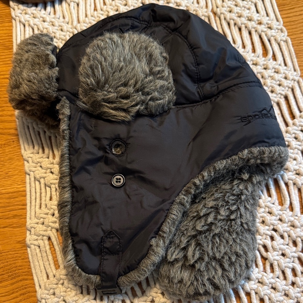 Eddie Bauer Black and Gray fur flap Winter Hat